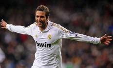 开云体育官方网站-篮网完胜太阳，乔治在NBA总决赛接管比赛，孤胆英雄的加冕之夜