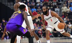 开云体育直播-快船队全明星球员输出稳定团结一致取胜的简单介绍