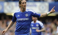 开云体育官网-快船巅峰对决险胜雄鹿，范弗利特高光表现定乾坤