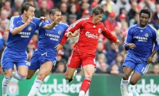 开云足球直播-双城记，雷霆的险胜与字母哥的独舞