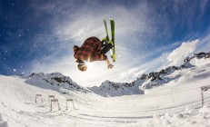 开云足球直播-新疆队轻取鹈鹕，武切维奇扛起全队