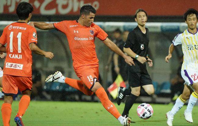 東京FC再胜对手，赢得观众喝彩的简单介绍