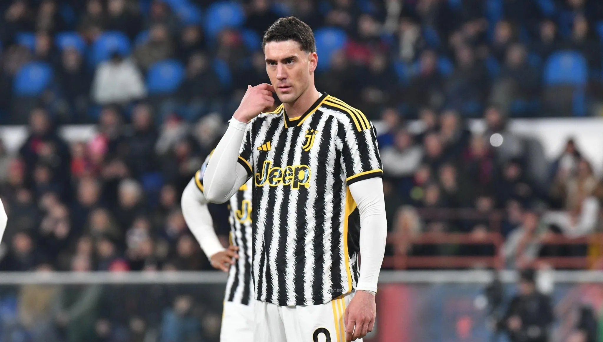 包含尤文图斯遭遇长时间不胜压力增大的词条