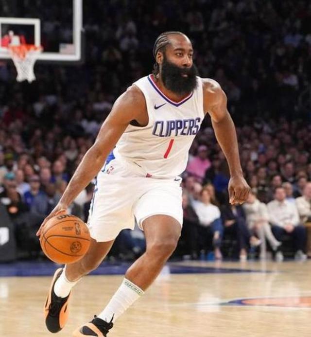 快船主控受伤，队伍面临挑战的简单介绍