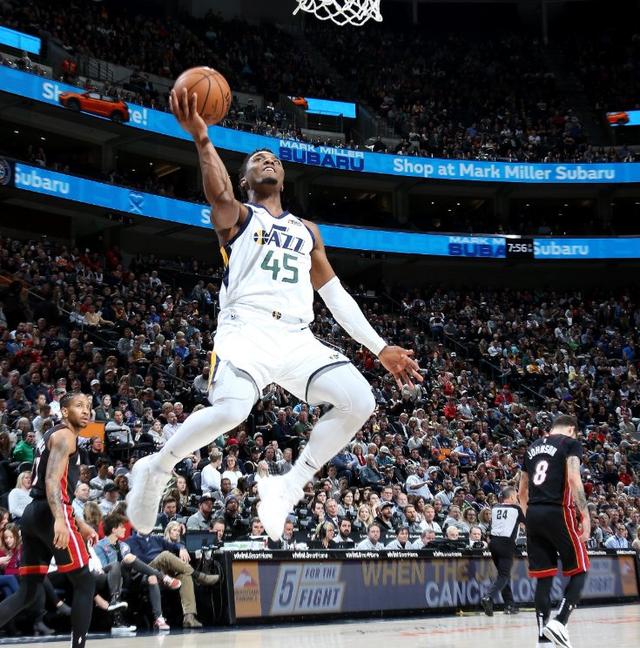 关于西班牙男篮逆转奇才，巴图姆送出助攻的信息