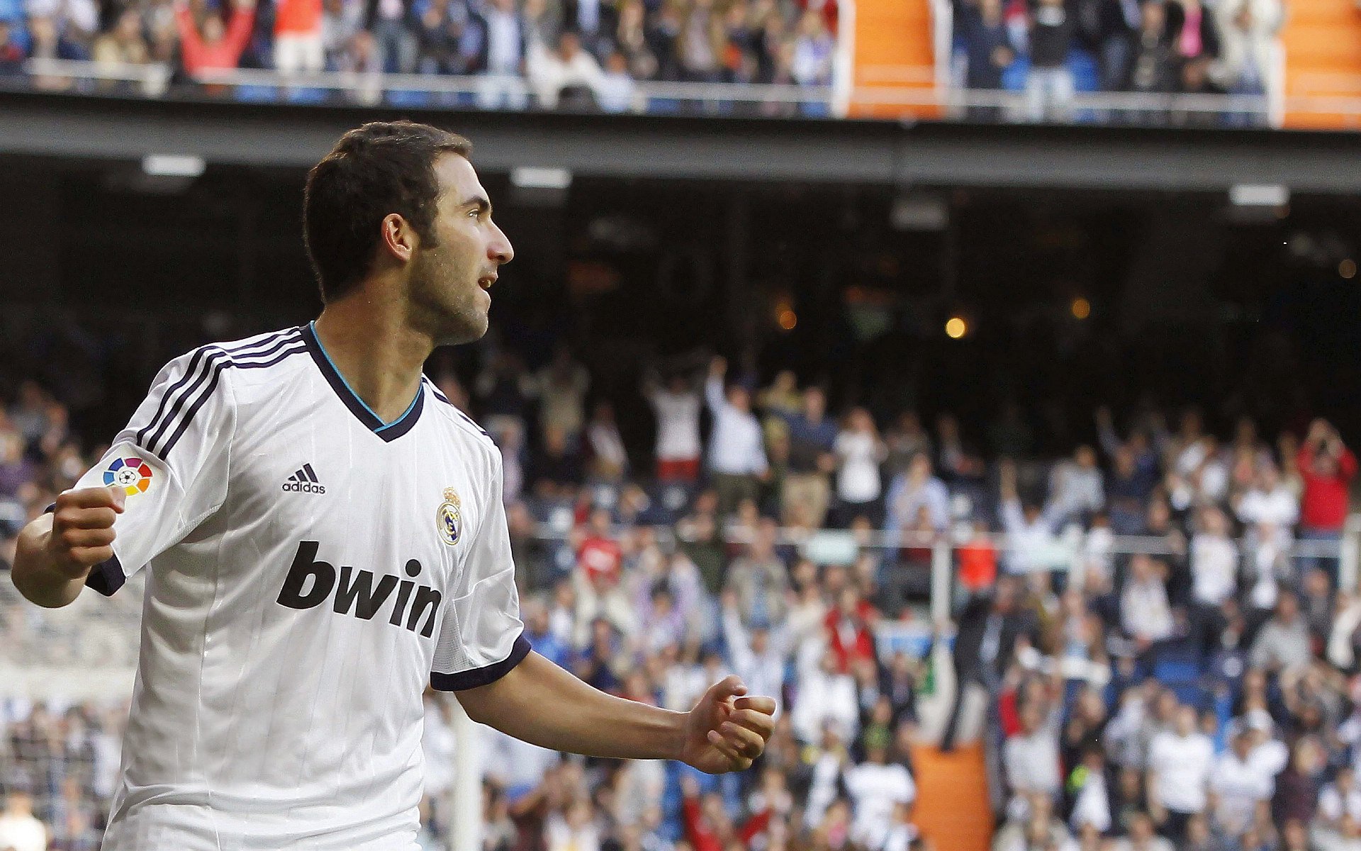 浓眉表现堪称教科书，马刺逆转骑士，一场战术与意志的较量