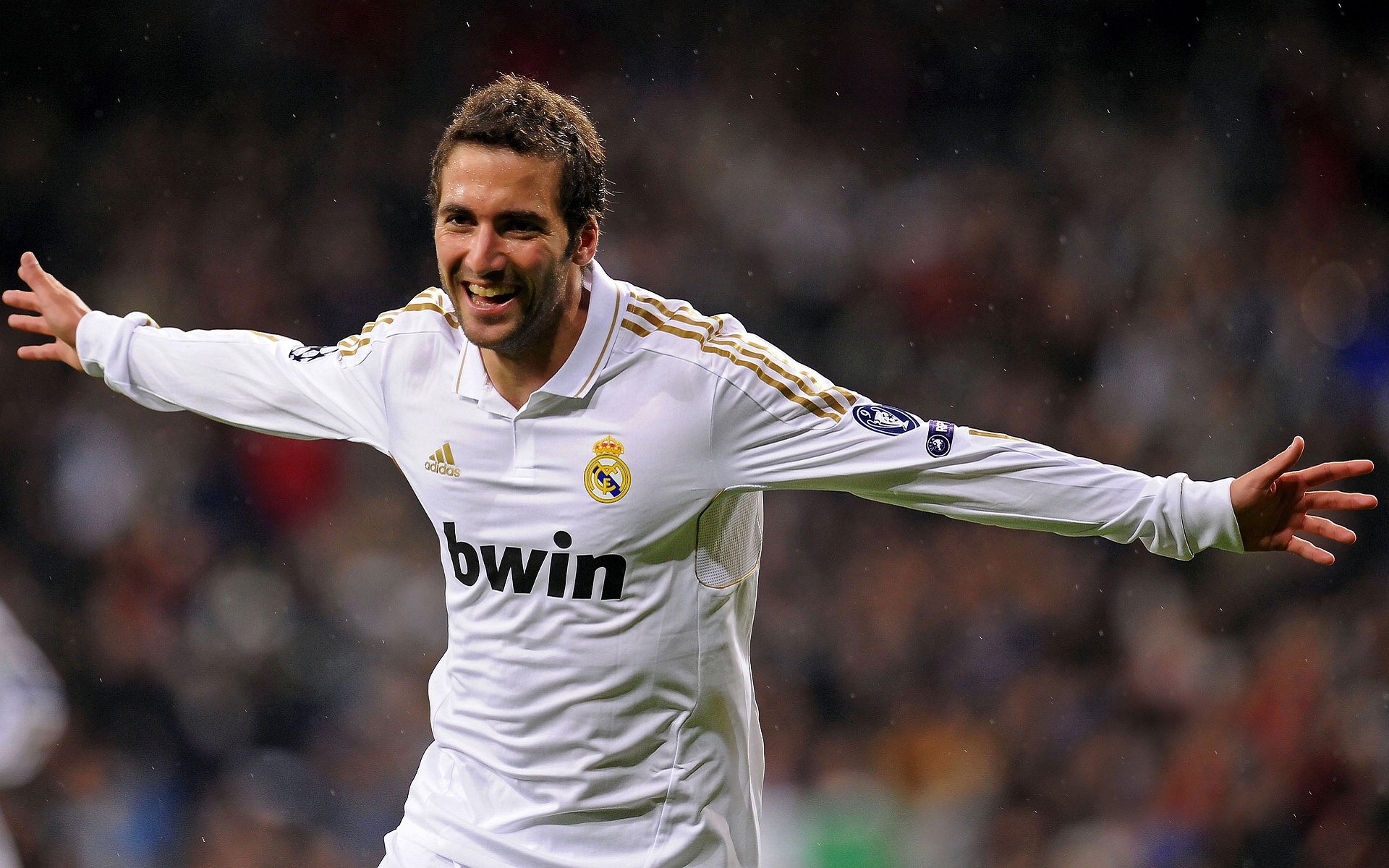 绿茵与硬木的双重奏,英超争冠焦点战启示录与凯尔特人火力压制公牛的战术镜像