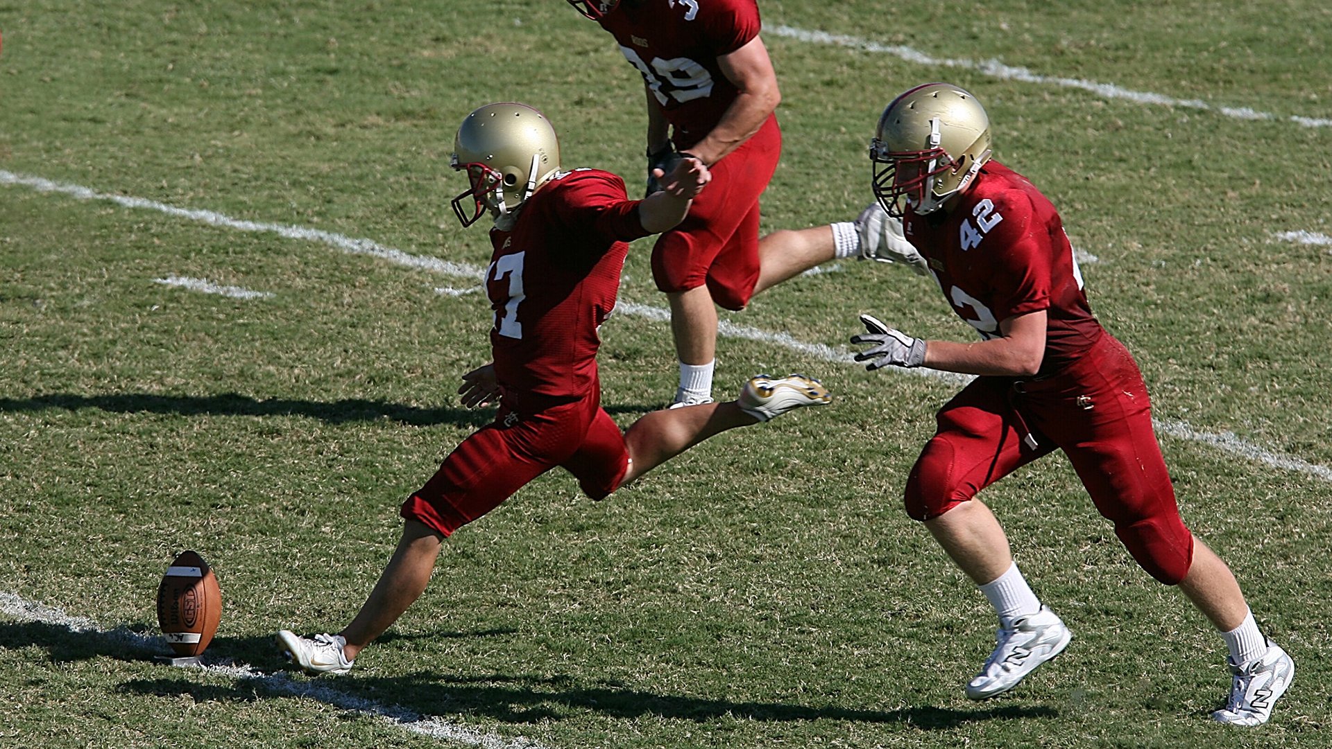 跨界主宰，从篮球场到F1赛道，伦纳德的双重征服